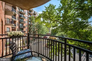 3401 38th Street NW, Washington, DC 20016 - Photo 17