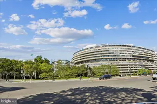 2475 Virginia NW, Washington, DC 20037 - Photo 25