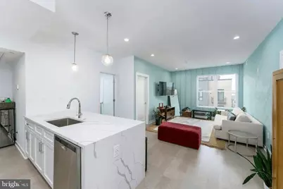1019 17th Place NE #401, Washington, DC 20002 - Photo 3