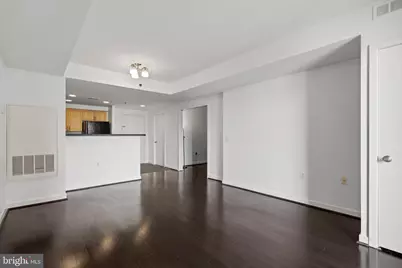 3883 Connecticut Avenue NW #619, Washington, DC 20008 - Photo 5