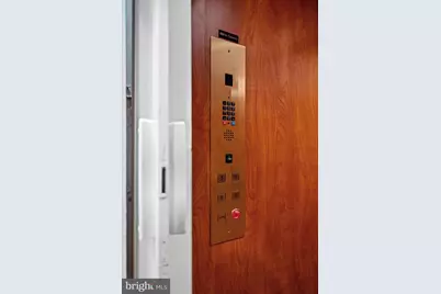 2134 R Street NW, Washington, DC 20008 - Photo 9