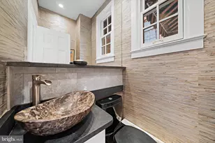 2134 R St NW, Washington, DC 20008 - Photo 11