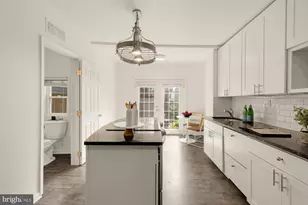 709 16th St NE, Washington, DC 20002 - Photo 13