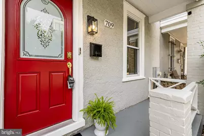 709 16th Street NE, Washington, DC 20002 - Photo 3