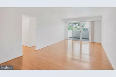 700 7th Street SW #137, Washington, DC 20024 - Photo 3