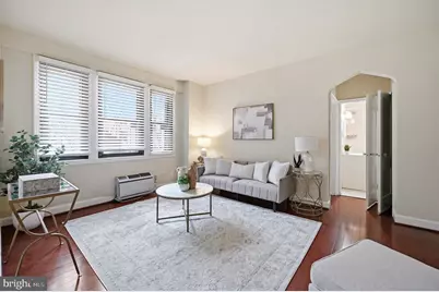 1010 25th Street NW #109, Washington, DC 20037 - Photo 1