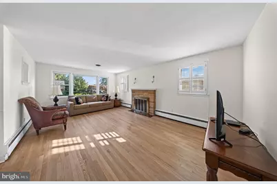 335 Quackenbos Street NE, Washington, DC 20011 - Photo 5
