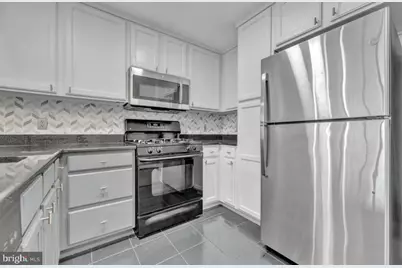 355 I Street SW #615, Washington, DC 20024 - Photo 5
