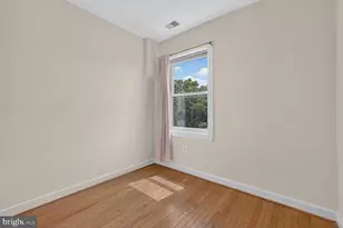 1702 Florida Ave NW, Washington, DC 20009 - Photo 13