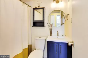 2501 Calvert St NW, Washington, DC 20008 - Photo 13
