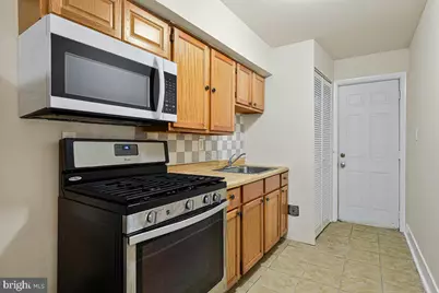 3427 B Street SE #4, Washington, DC 20019 - Photo 9