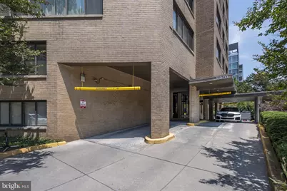 2201 L Street NW #515, Washington, DC 20037 - Photo 3