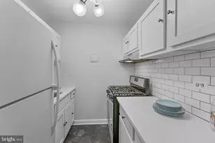 2201 L St NW, Washington, DC 20037 - Photo 17