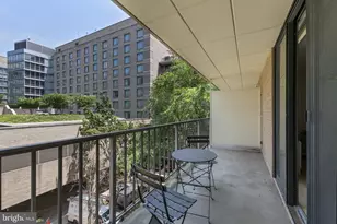 2201 L St NW, Washington, DC 20037 - Photo 25