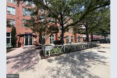 1391 Pennsylvania Avenue SE #463, Washington, DC 20003 - Photo 3