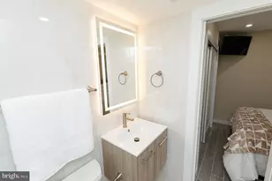 336 Oakdale Pl NW, Washington, DC 20001 - Photo 5