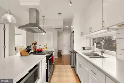 129 Varnum Street NW #6, Washington, DC 20011 - Photo 21