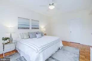 4000 Cathedral Ave NW, Washington, DC 20016 - Photo 21