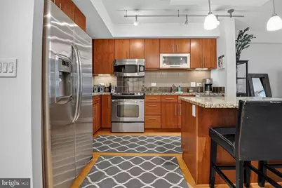 1025 1st Street SE #701, Washington, DC 20003 - Photo 3