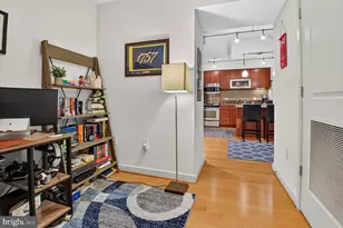1025 1st St SE, Washington, DC 20003 - Photo 17