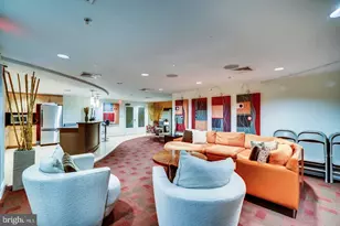 915 E St NW, Washington, DC 20004 - Photo 3