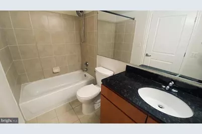 915 E Street NW #1004, Washington, DC 20004 - Photo 23