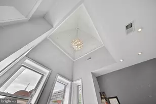 819 6th St NW, Washington, DC 20001 - Photo 21