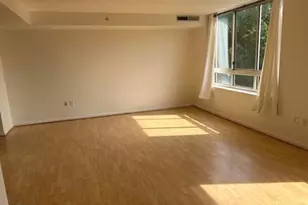 350 G St SW, Washington, DC 20024 - Photo 5