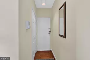 115 E SE, Washington, DC 20003 - Photo 9