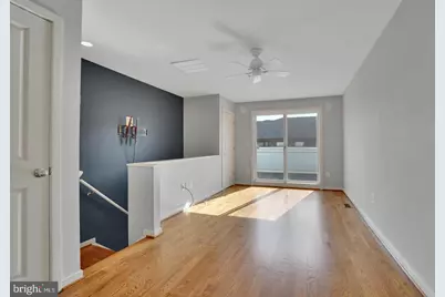 909 5th Street SE, Washington, DC 20003 - Photo 19