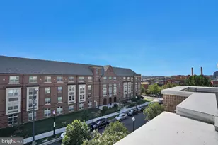 909 5th St SE, Washington, DC 20003 - Photo 23