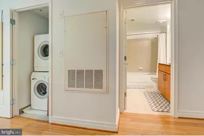 915 E Street NW #1001, Washington, DC 20004 - Photo 33