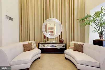 915 E Street NW #1001, Washington, DC 20004 - Photo 45