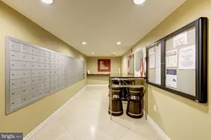 915 E St NW, Washington, DC 20004 - Photo 43