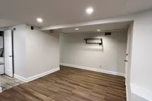 1735 T St NW, Washington, DC 20009 - Photo 13