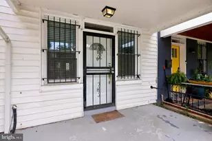 1648 L St NE, Washington, DC 20002 - Photo 3