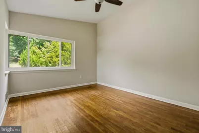 5036 Eastern Avenue NE, Washington, DC 20017 - Photo 3