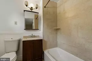 5036 Eastern Ave NE, Washington, DC 20017 - Photo 9