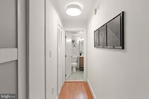 800 4th St SW, Washington, DC 20024 - Photo 21