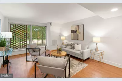 800 4th Street SW #N201, Washington, DC 20024 - Photo 9