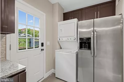 208 T Street NE #1, Washington, DC 20002 - Photo 3