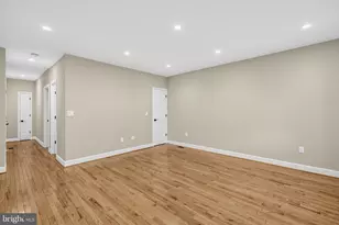 208 T St NE, Washington, DC 20002 - Photo 9