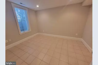 623 6th Street NE, Washington, DC 20002 - Photo 11