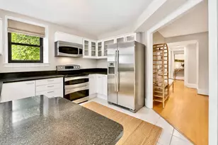 2153 California St NW, Washington, DC 20008 - Photo 9