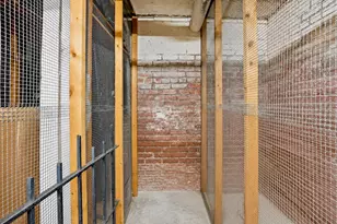 2153 California St NW, Washington, DC 20008 - Photo 17