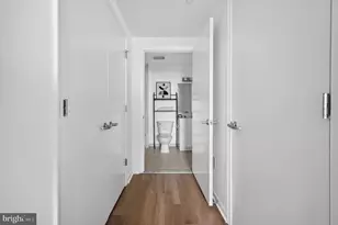 355 I Street SW, Washington, DC 20024 - Photo 19