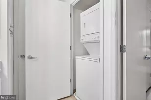 355 I Street SW, Washington, DC 20024 - Photo 23