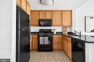 355 I Street SW, Washington, DC 20024 - Photo 7