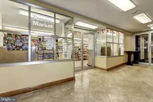 4201 Cathedral Ave NW, Washington, DC 20016 - Photo 29