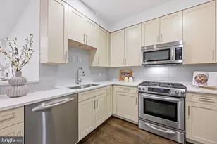 1696 Lanier Pl NW, Washington, DC 20009 - Photo 7